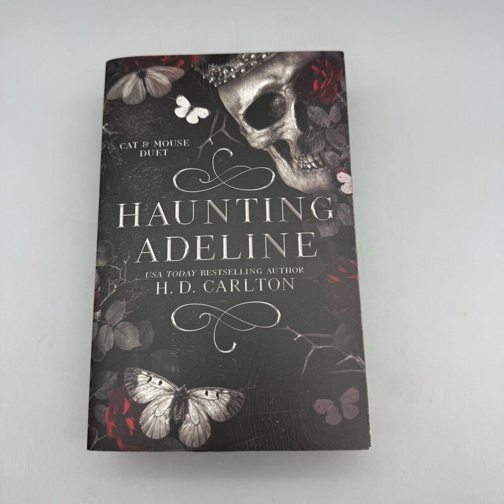 Haunting Adeline by H.D. Carlton Book 1 of 2 Cat and Mouse Duet (paperback)